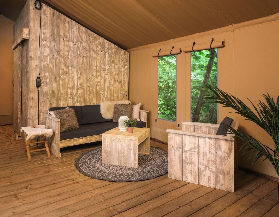 describes the Cantina 49 glamping tent living area